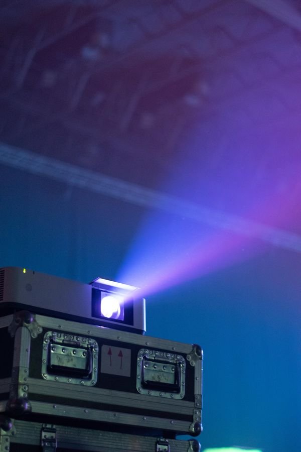 3LCD Projector on rent